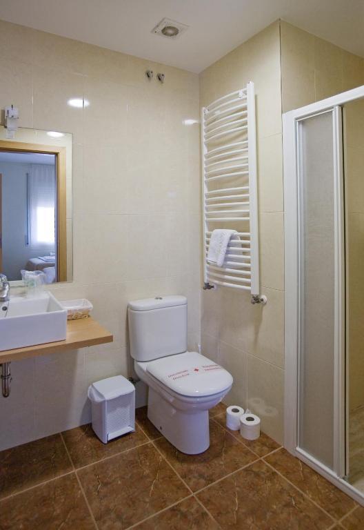 Amolls Restaurant I Habitacions Olot Exteriér fotografie